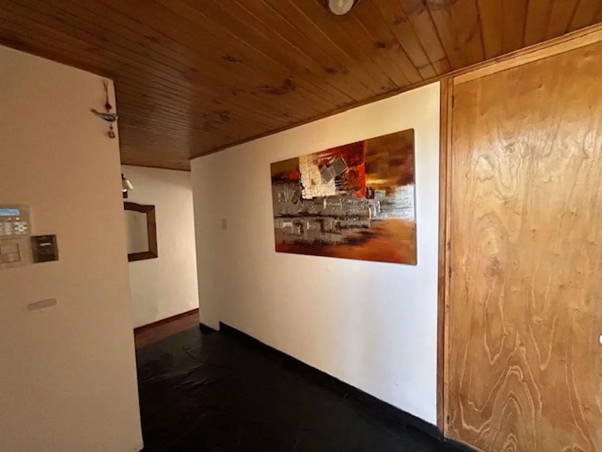 VENTA CASA DE CATEGORIA CHACRAS DE CORIA 8