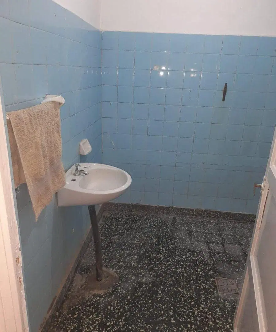Venta Casa con gran jardín en  San Martin 4