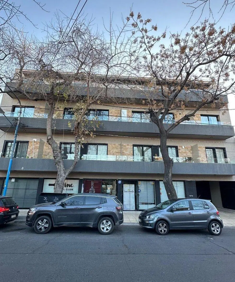 DEPARTAMENTO EN VENTA BARRIO BOMBAL CON TERRAZA 2