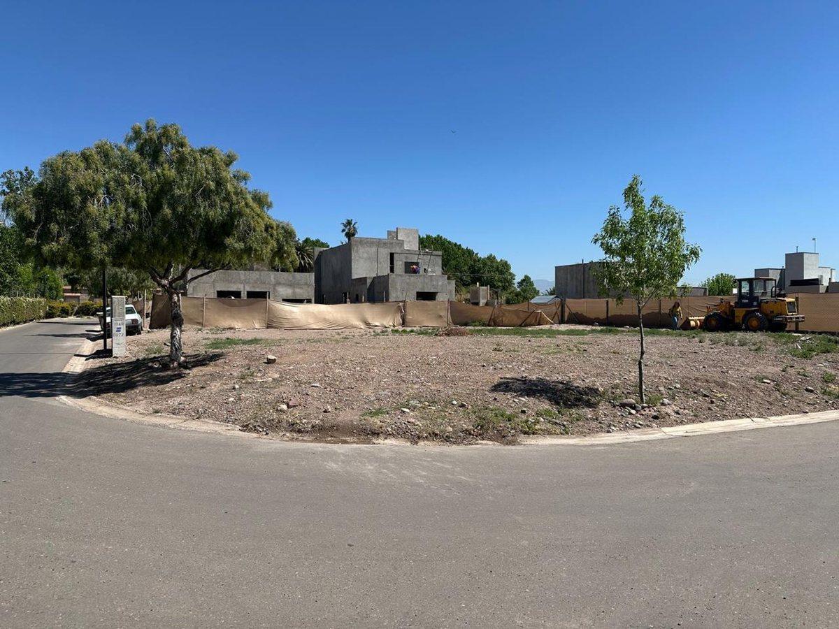VENTA LOTE BARRIO LOMAS DE RUSSELL MAIPU MENDOZA