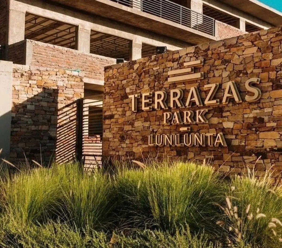 CASA EN VENTA B° PRIVADO TERRAZAS  PARK A ESTRENAR 2