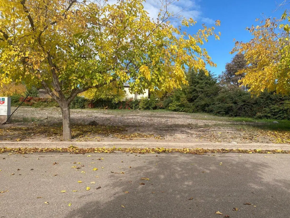 LOTE EN VENTA EN BARRIO LA VACHERIE 2