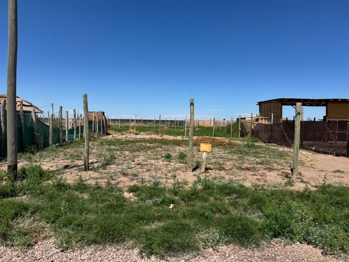 LOTE EN VENTA LAS HERAS LUZ Y AGUA