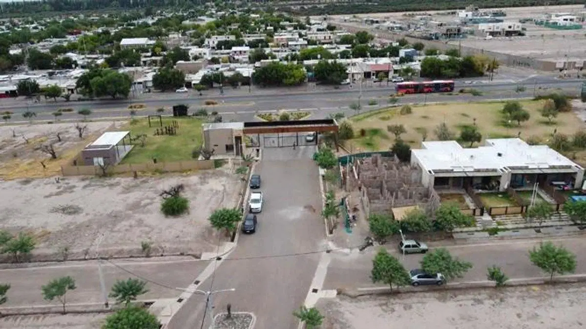 Lote en venta Barrio Suelos de Tropero Maipú 4