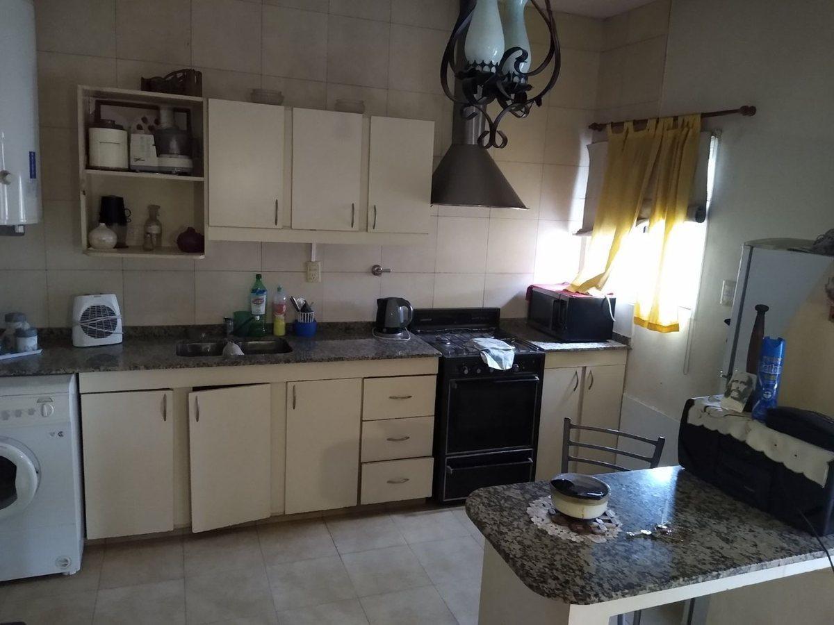 Foto de Venta lote con casa mixta San Jose Guaymallen., imagen 2