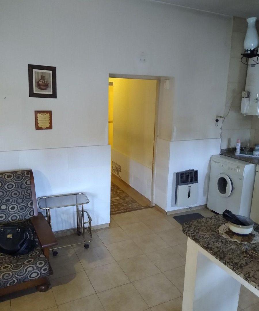 Foto de Venta lote con casa mixta San Jose Guaymallen., imagen 4
