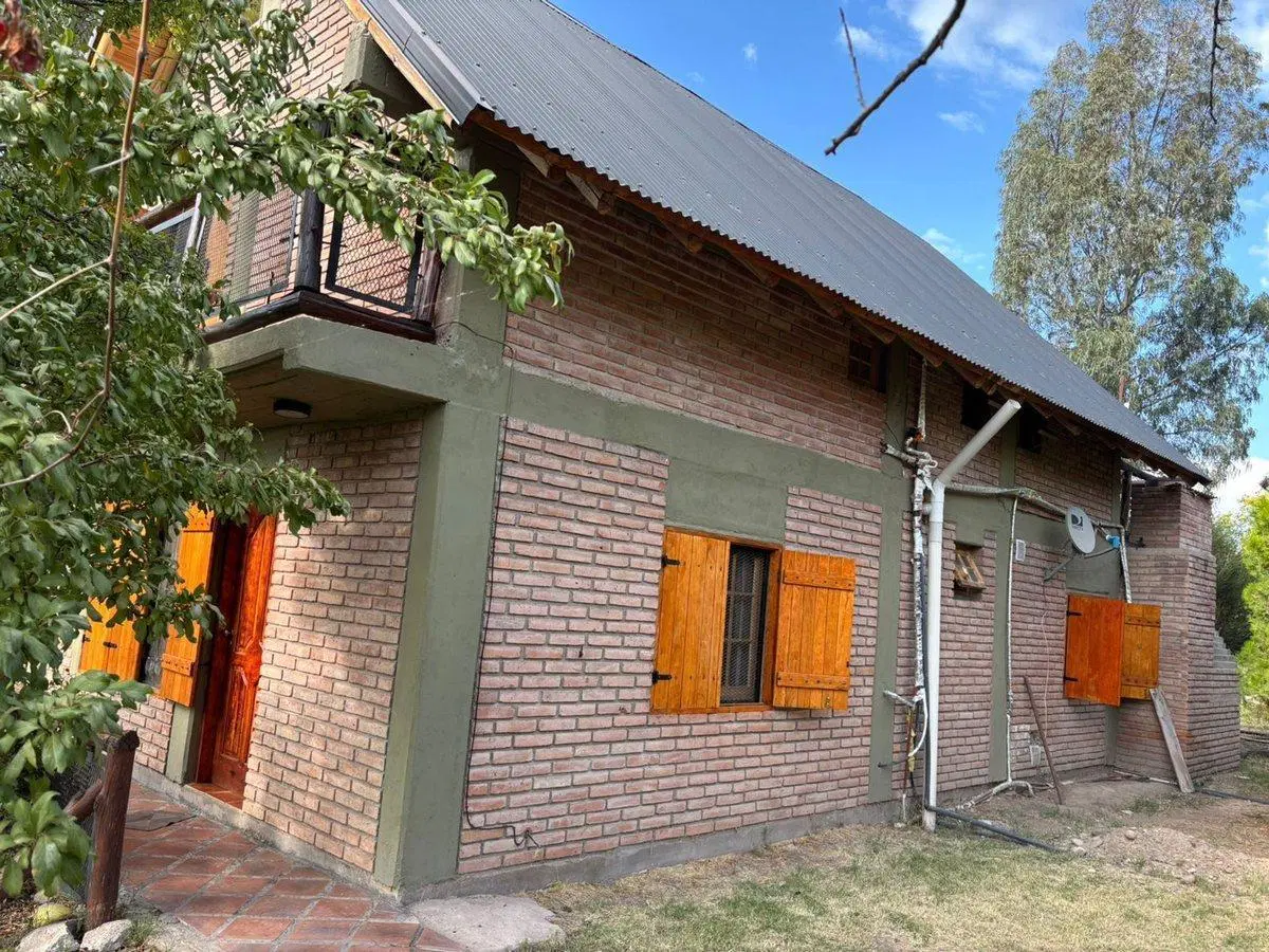 Casa a la venta en San Rafael - Cuadro Benegas 4