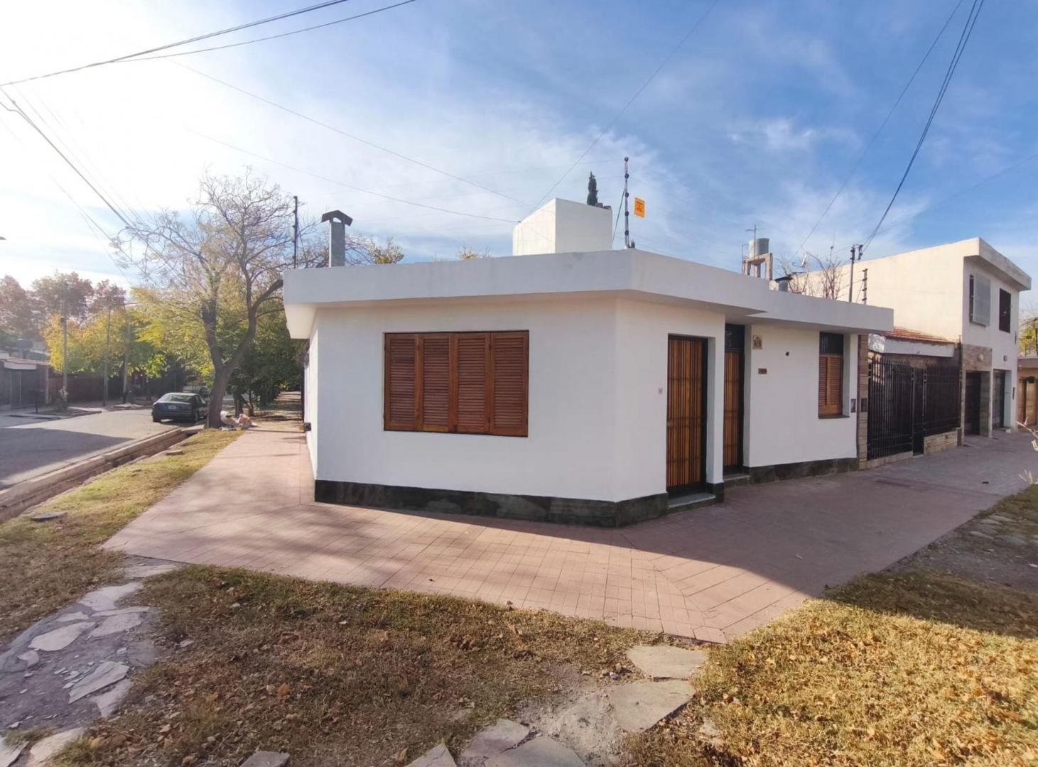 Venta Casa 4 Habitaciones B Trapiche Godoy Cruz