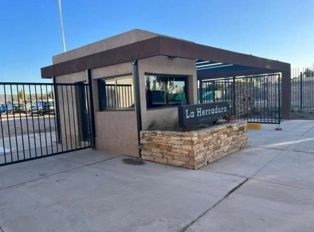 VENTA LOTE BARRIO PRIVADO LA HERRADURA - MAIPU 2
