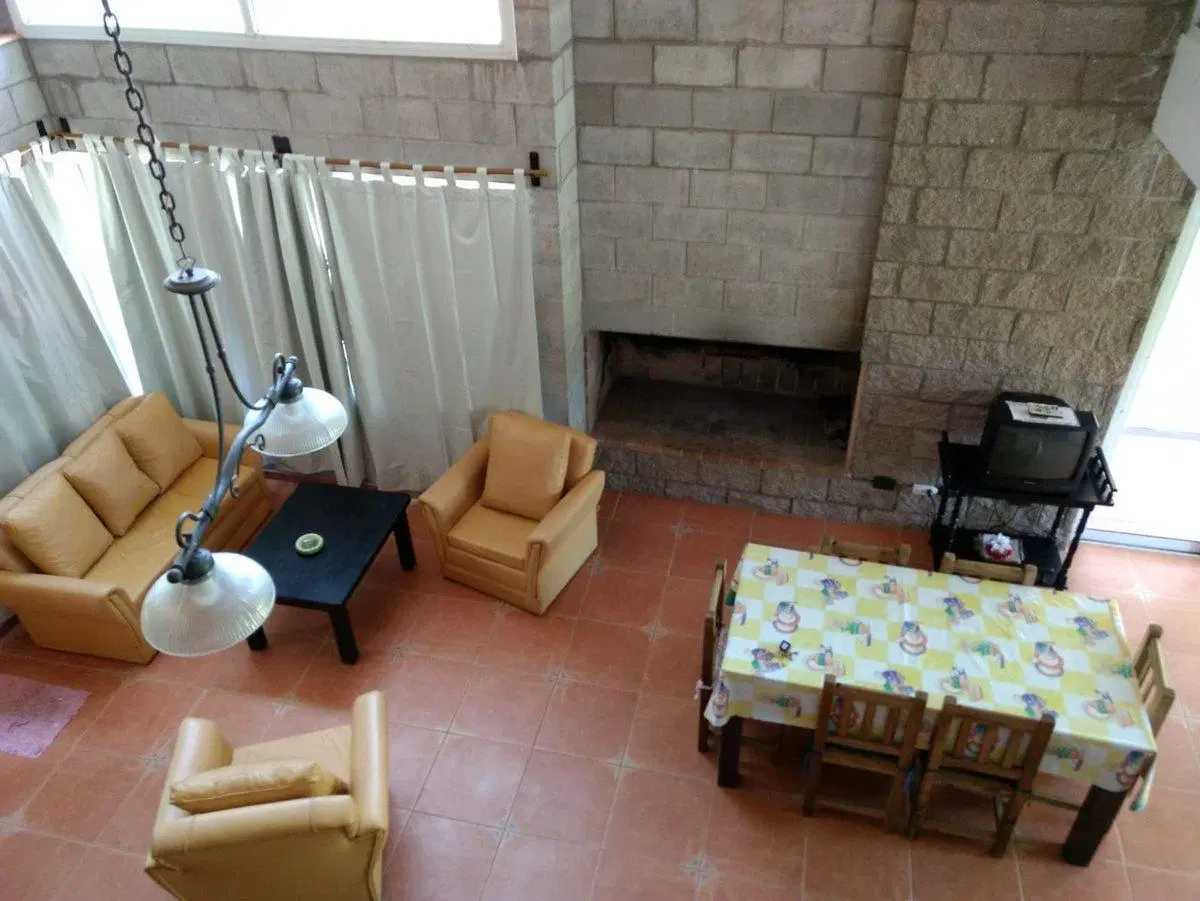 CASA DOS DORMITORIOS VENTA VALLE GRANDE PARQUIZADO 8