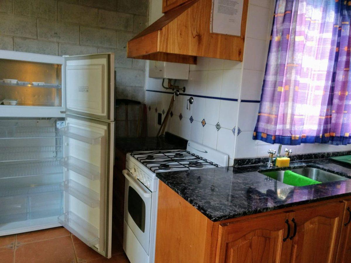 Foto de CASA DOS DORMITORIOS VENTA VALLE GRANDE PARQUIZADO, imagen 5