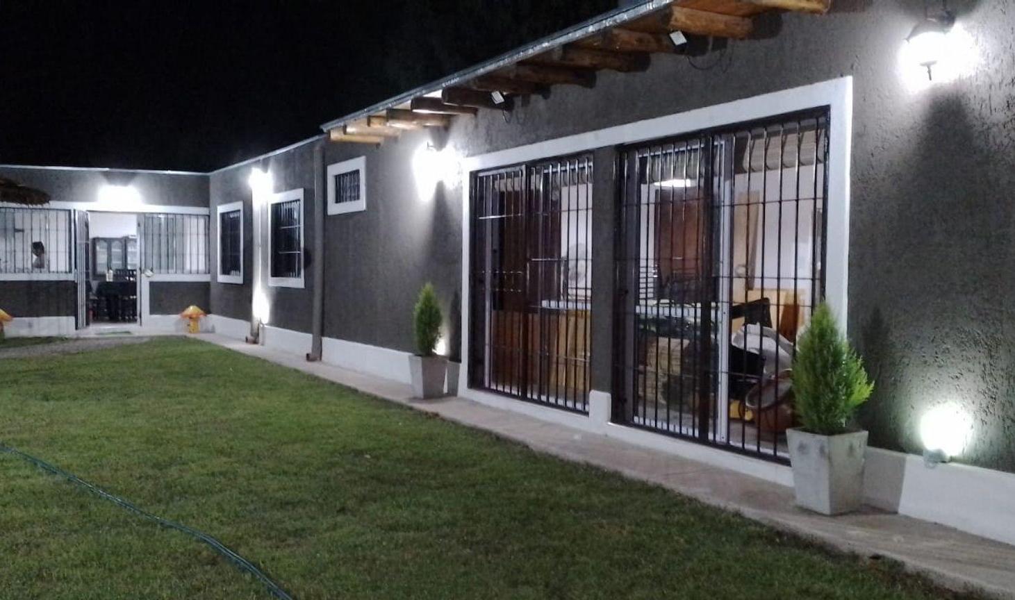 VENTA CASA PARA INVERSION EL CARRIZAL MENDOZA
