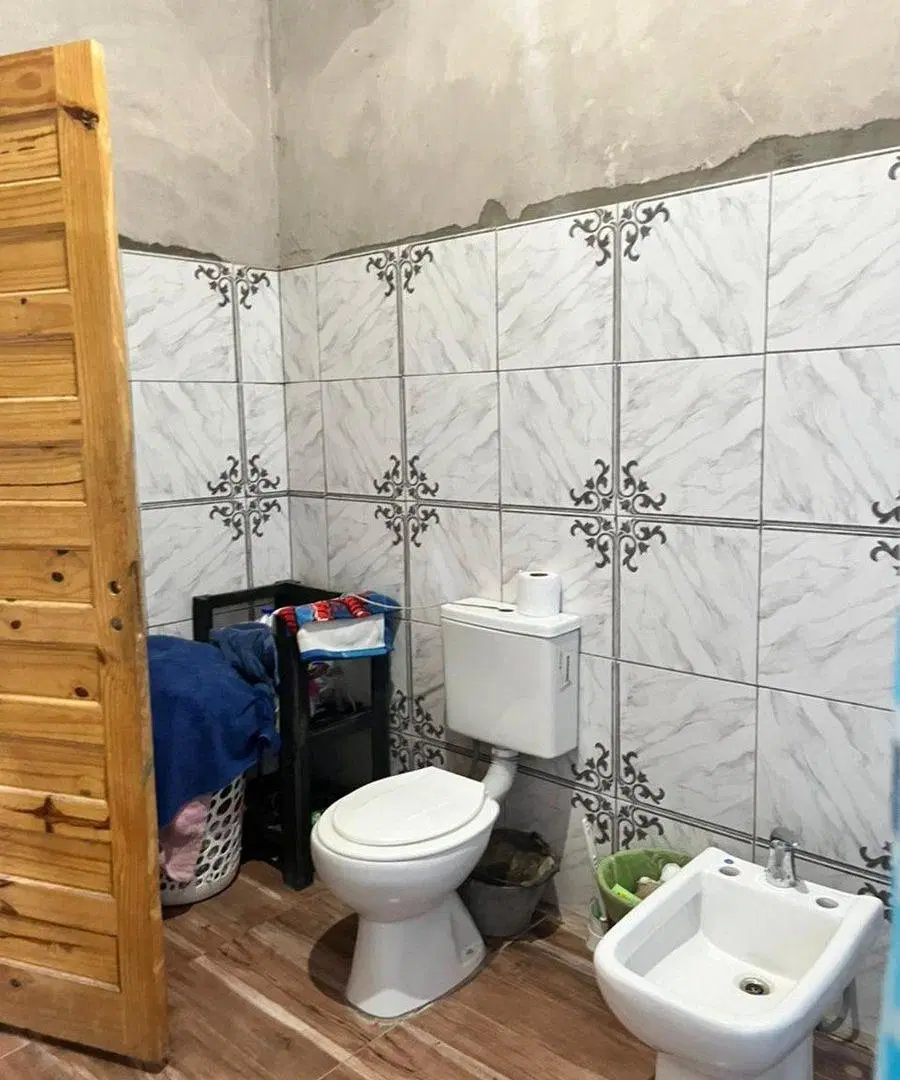 VENTA CASA QUINTA, QUINCHO, PISCINA, GRAN LOTE! 5