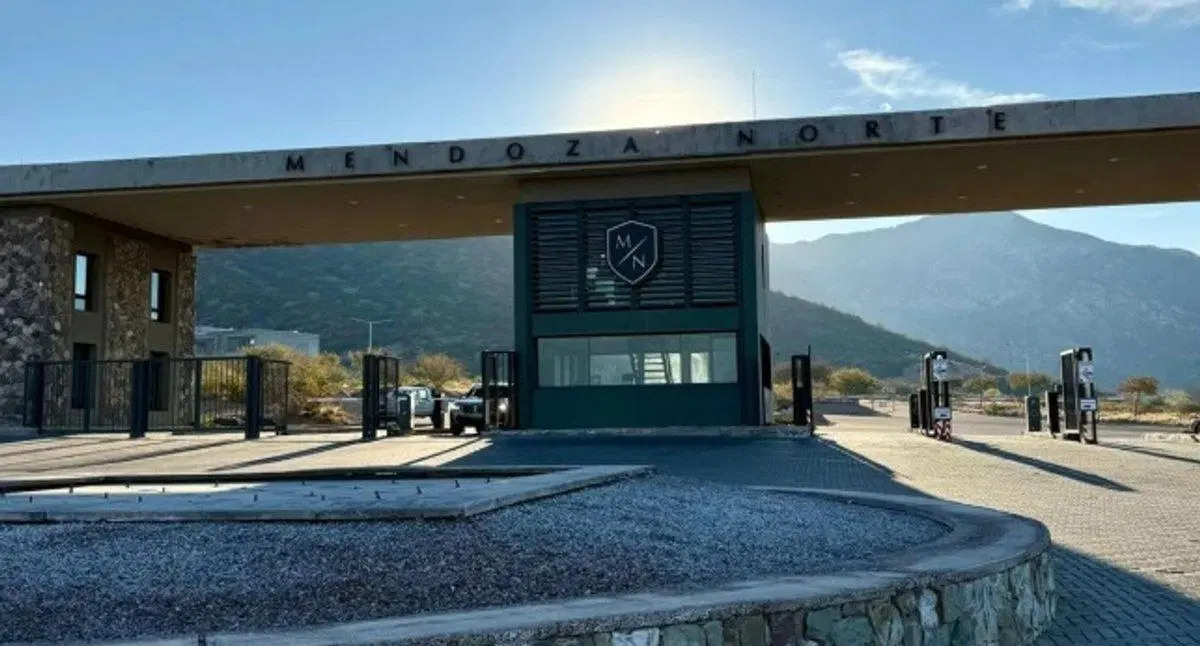Venta lote Mendoza Country Norte Challao Mendoza 5