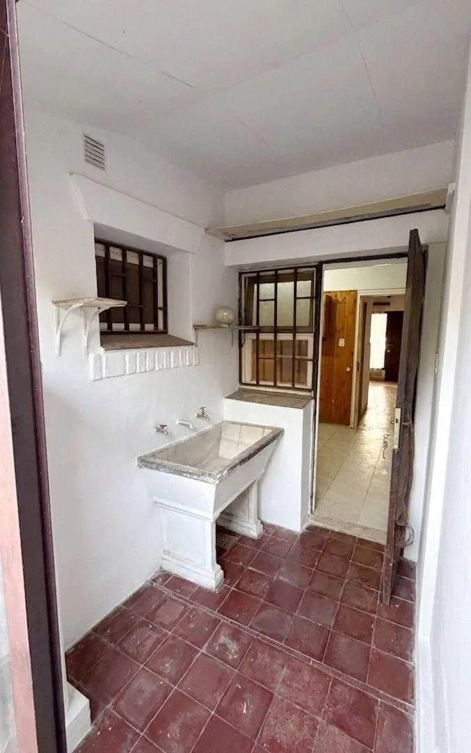VENTA CASA 3 HABITACIONES B° BANCARIO GODOY CRUZ 5