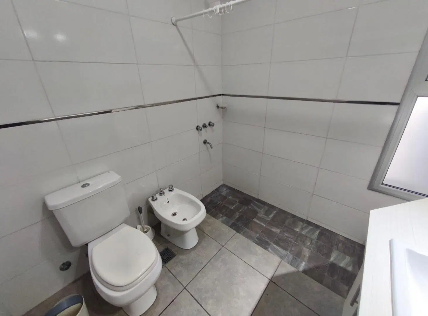 Casa en alquiler chacras de coria 3 dormitorios 3