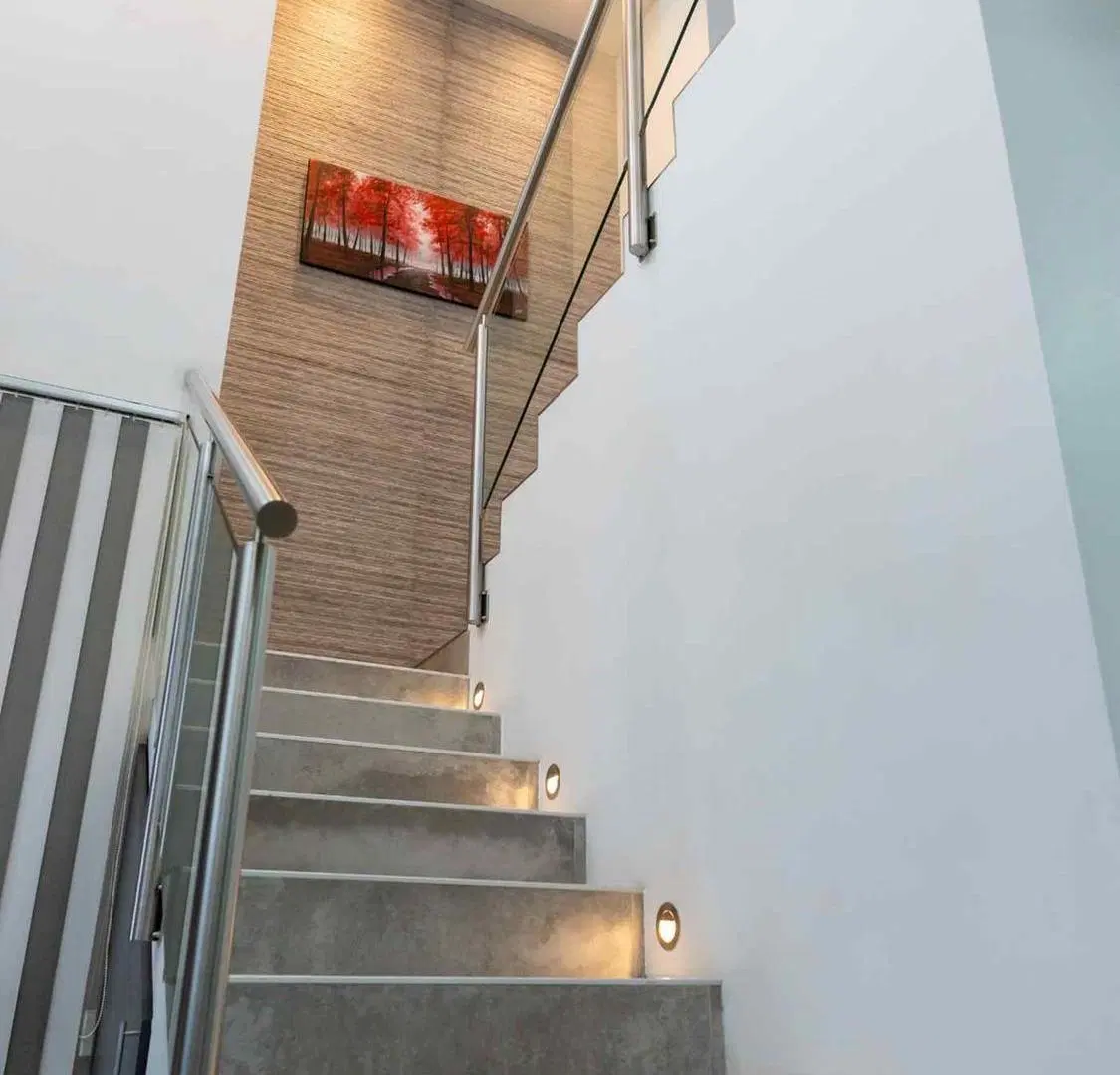 EXCLUSIVA CASA EN B° PRIVADO ZONA CLUB DE CAMPO 2