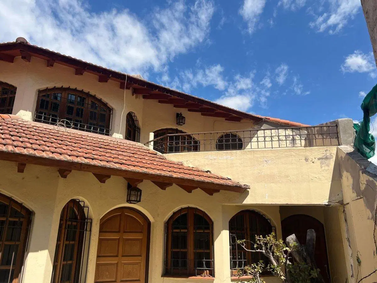 Venta casa  3 dormitorios 5ta seccion 4