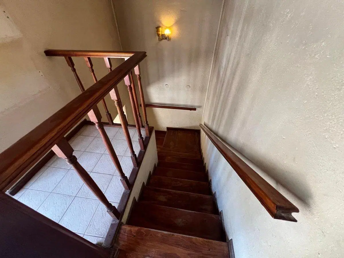 Venta casa  3 dormitorios 5ta seccion 8
