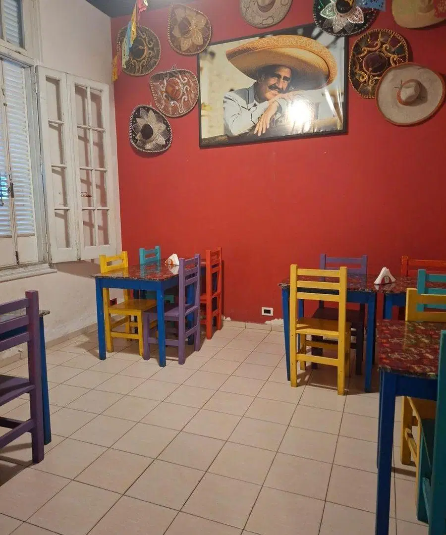 VENTA LOCAL GASTRONOMICO EN FUNCIONAMIENTO 3