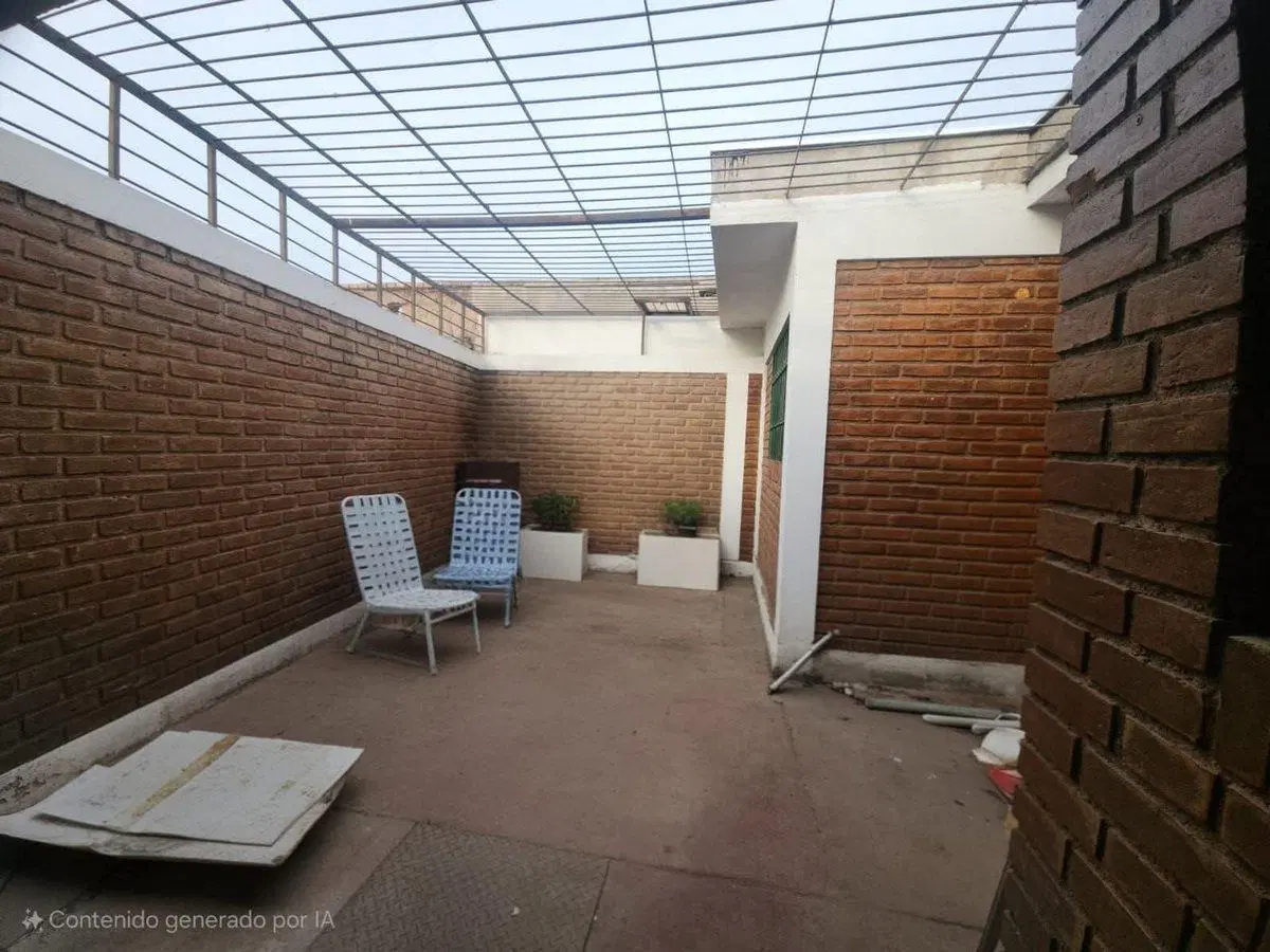 VENTA CASA 2 DORMITORIOS  GODOY CRUZ 3