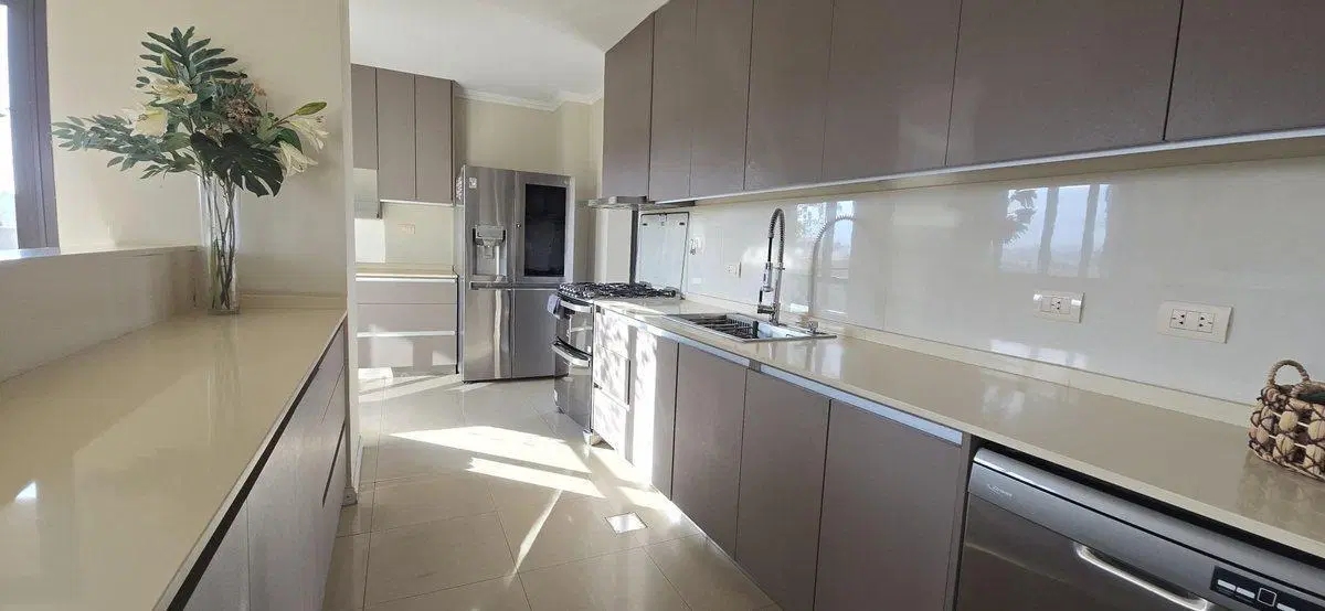 venta piso de categoria bombal mendoza ciudad 5