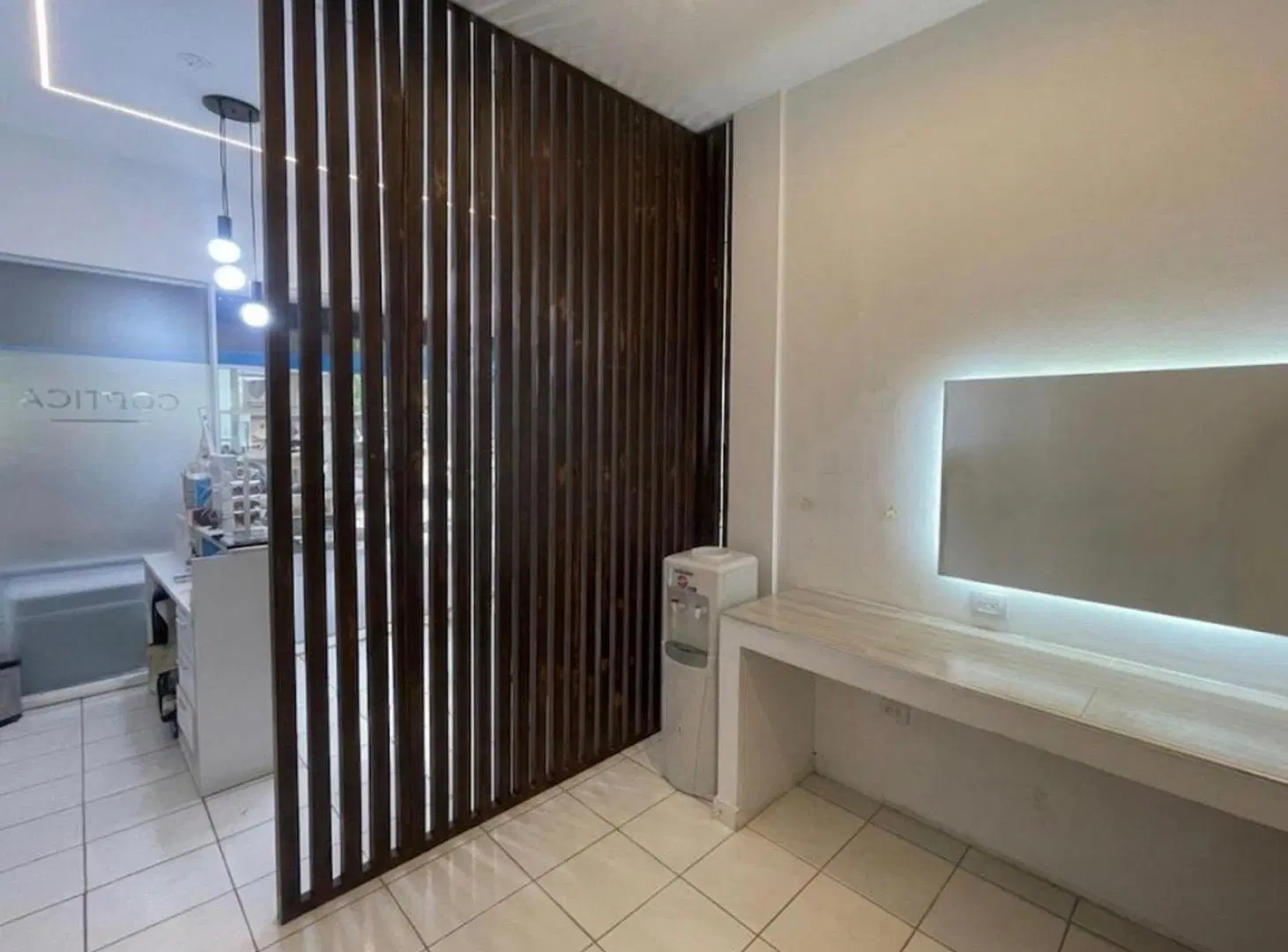 ALQUILER LOCAL COMERCIAL STRIP NOVAMARKET GLLEN 2