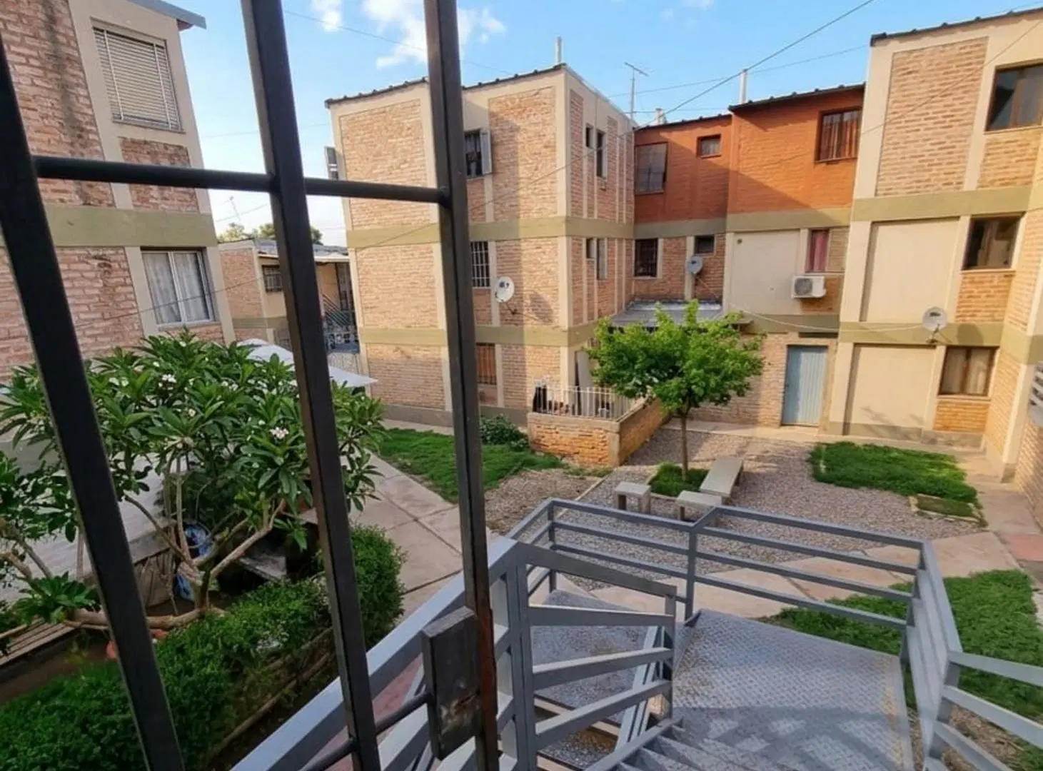 VENTA DEPARTAMENTO/ COMPLEJO CERRADO 3