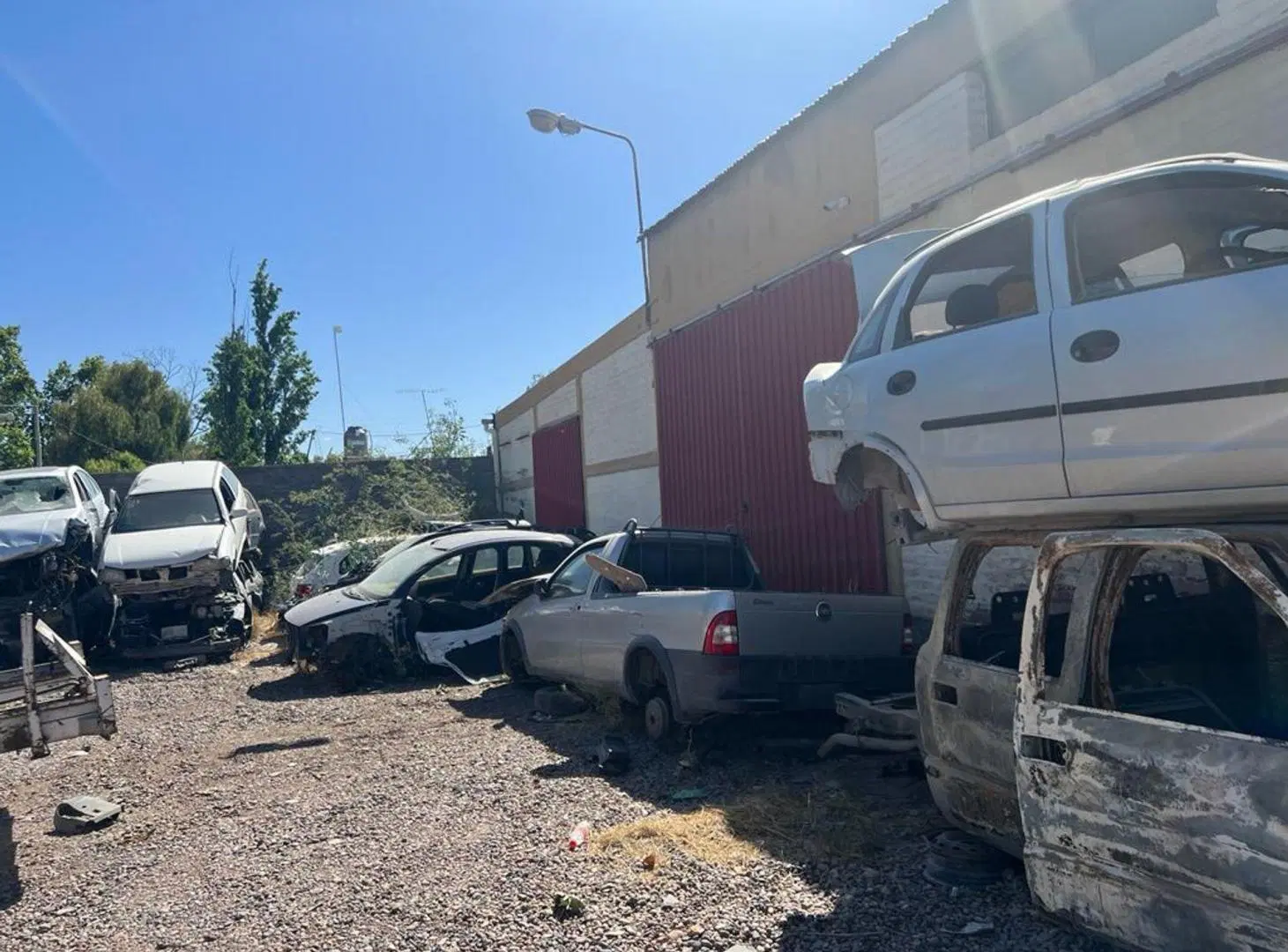 Venta Galpón Rodeo del Medio 5