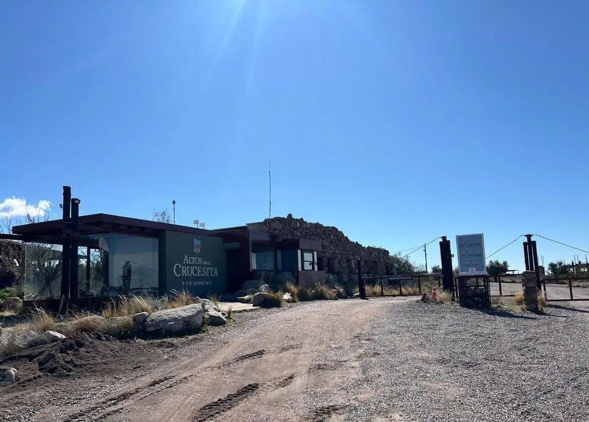 LOTE EN VENTA BARRIO PRIVADO ALTOS DE LA CRUCESITA 2