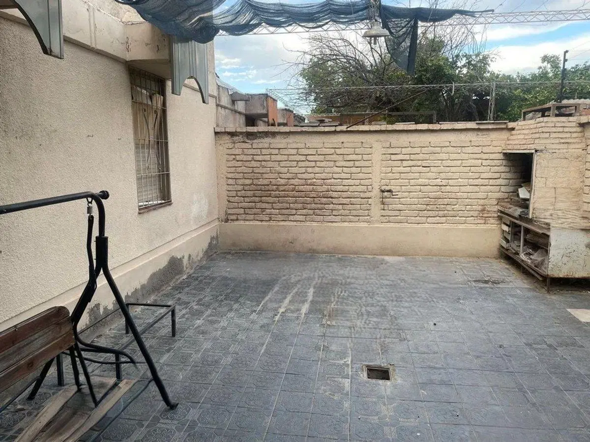 Venta casa con departamento en Godoy Cruz 4