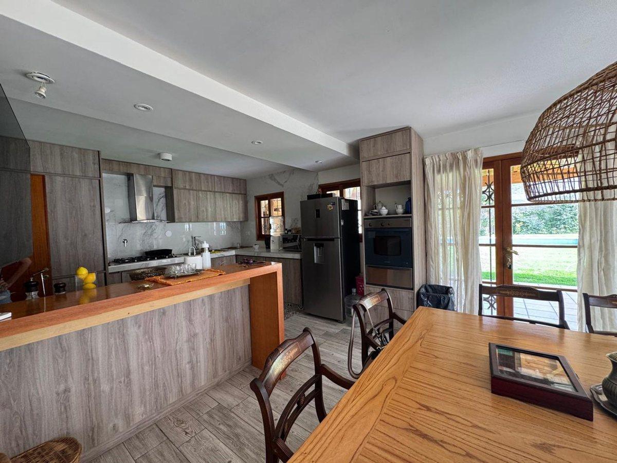 Foto de Venta casa B° Los Castaños Chacras de Coria, imagen 5