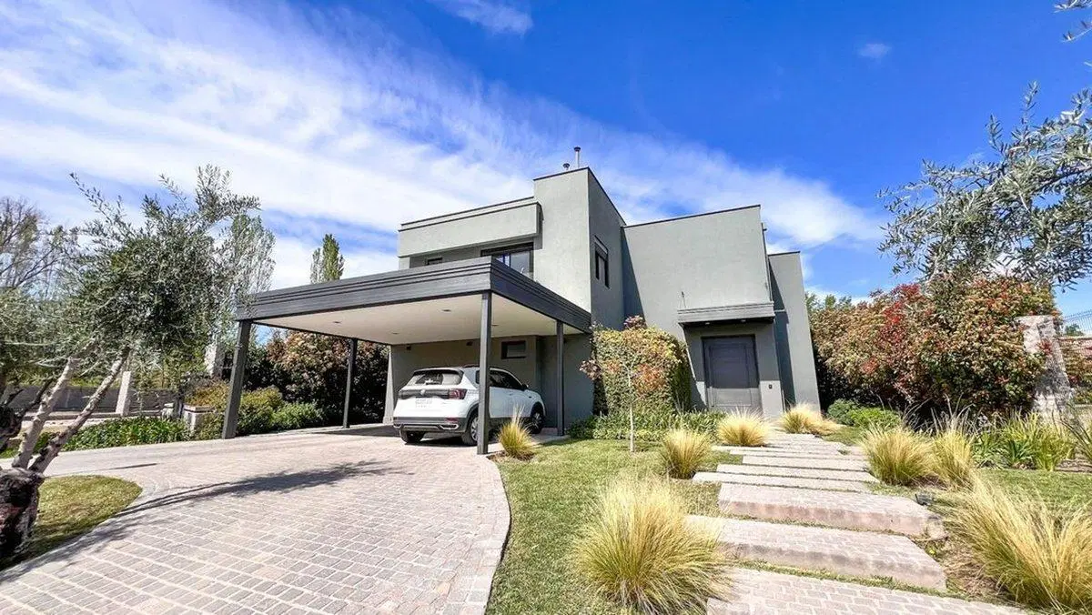 Casa en venta Chacras de Coria 2
