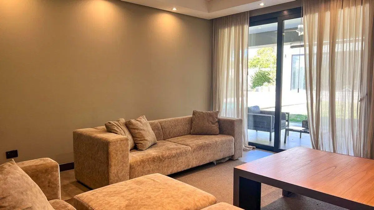 Casa en venta Chacras de Coria 4