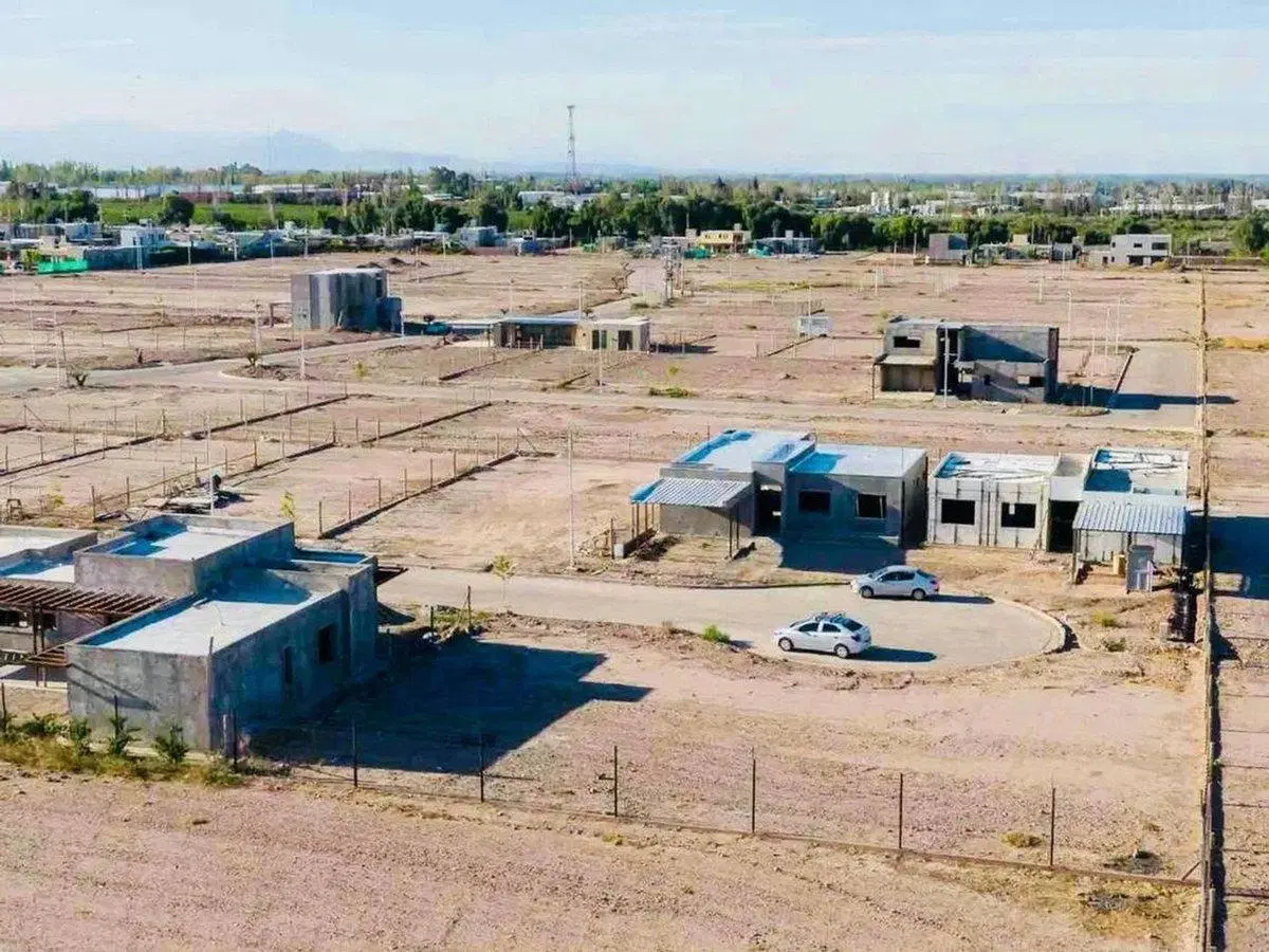 Lote en venta Barrio Privado La Vasconia Maipú 5