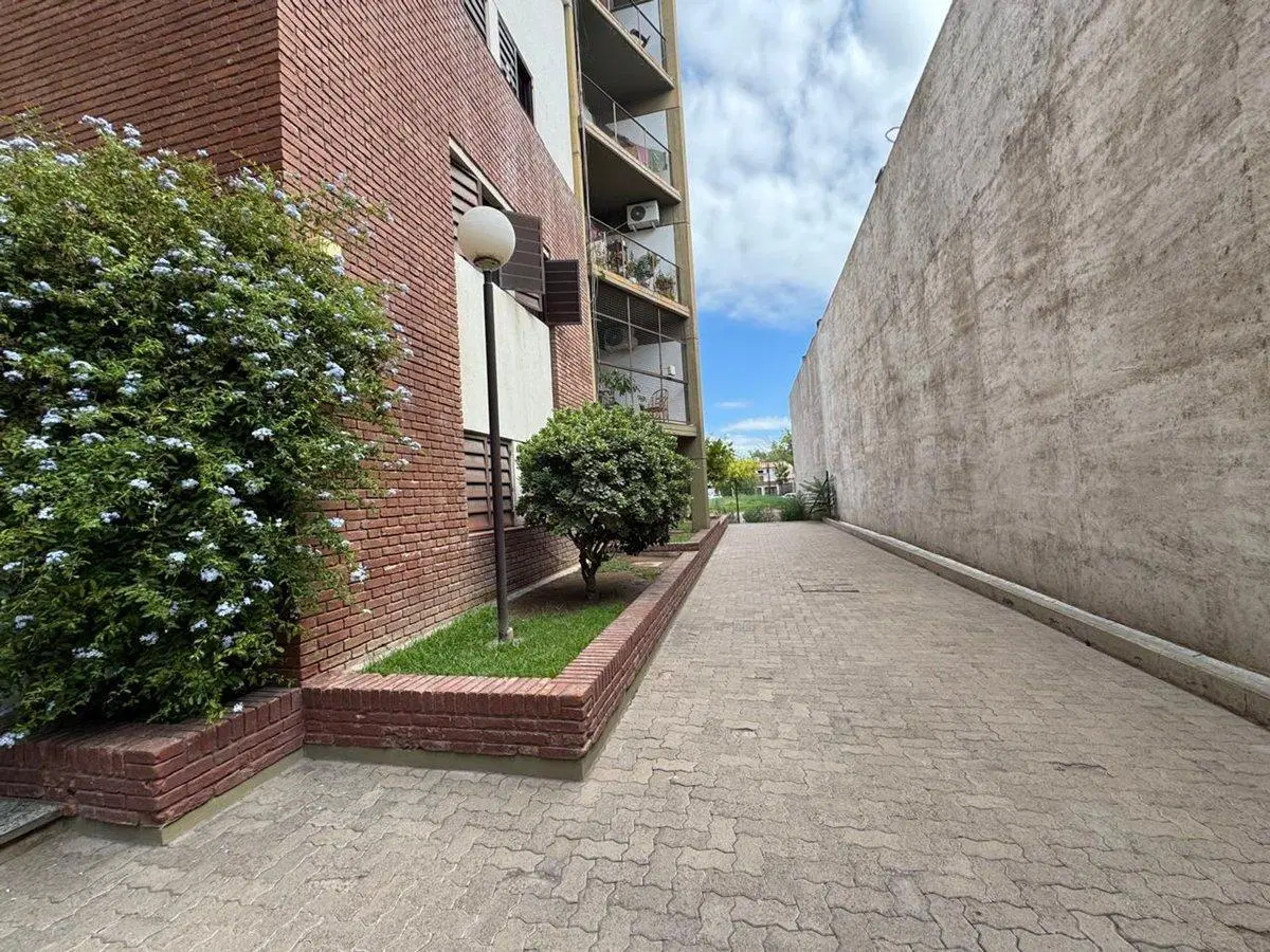 VENTA DEPARTAMENTO 2 DORM G.CRUZ 5