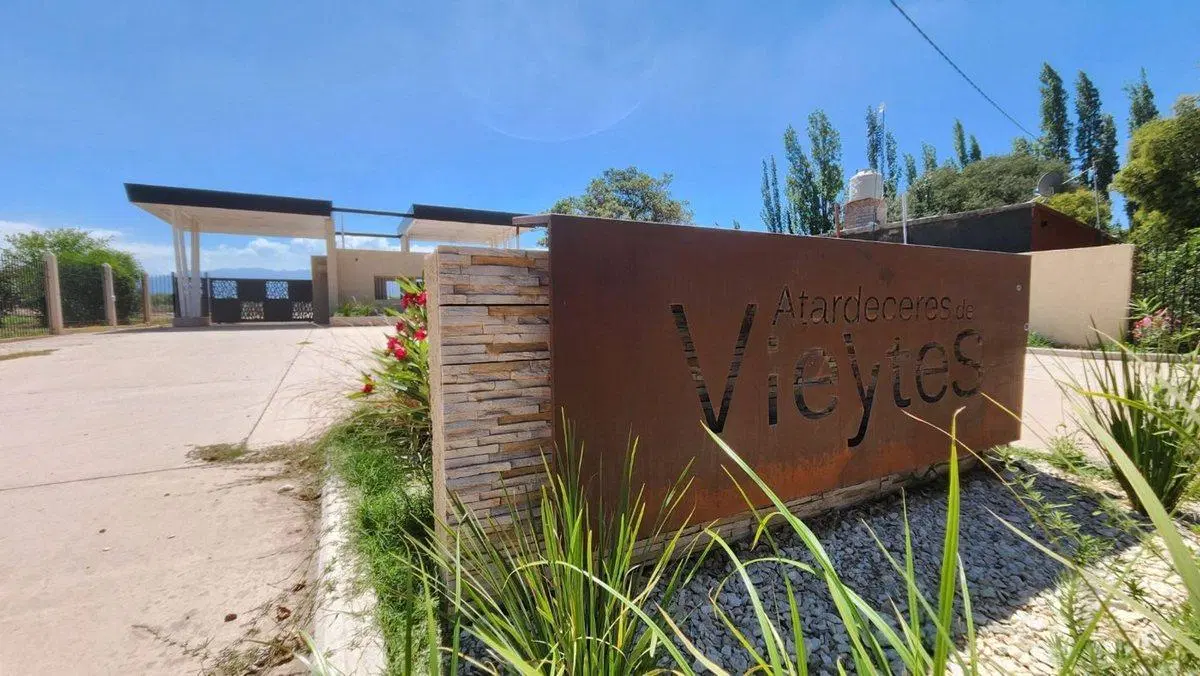 Venta Lote 900 m2 B° Atardeceres de Vieytes 2
