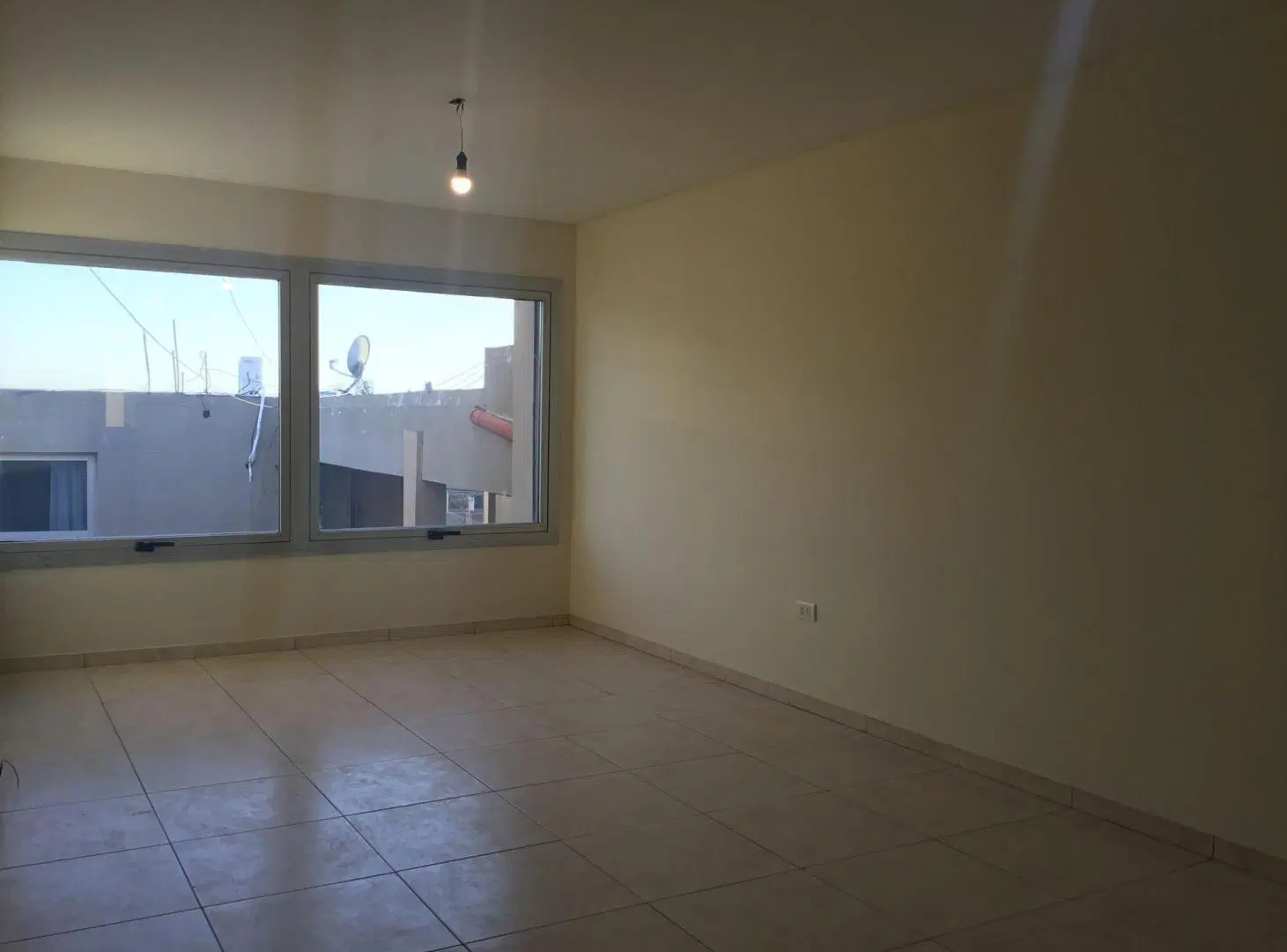 VENTA DPTO 2 DORMITORIOS Y COCHERA QUINTA SECCION 4