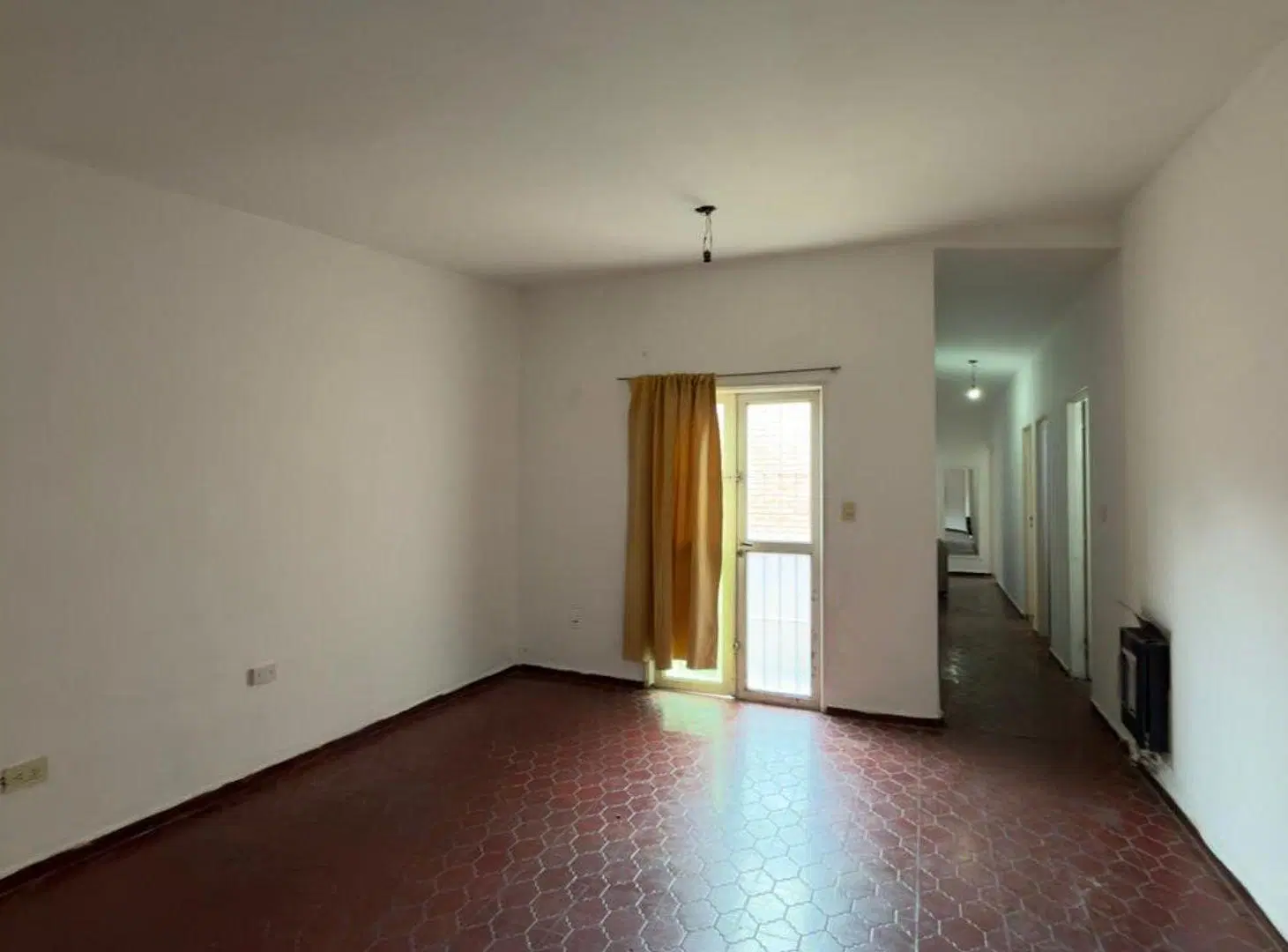 CASA ALQUILER 3 DORMITORIOS B CIRSUBDOZ  LAS HERAS 5