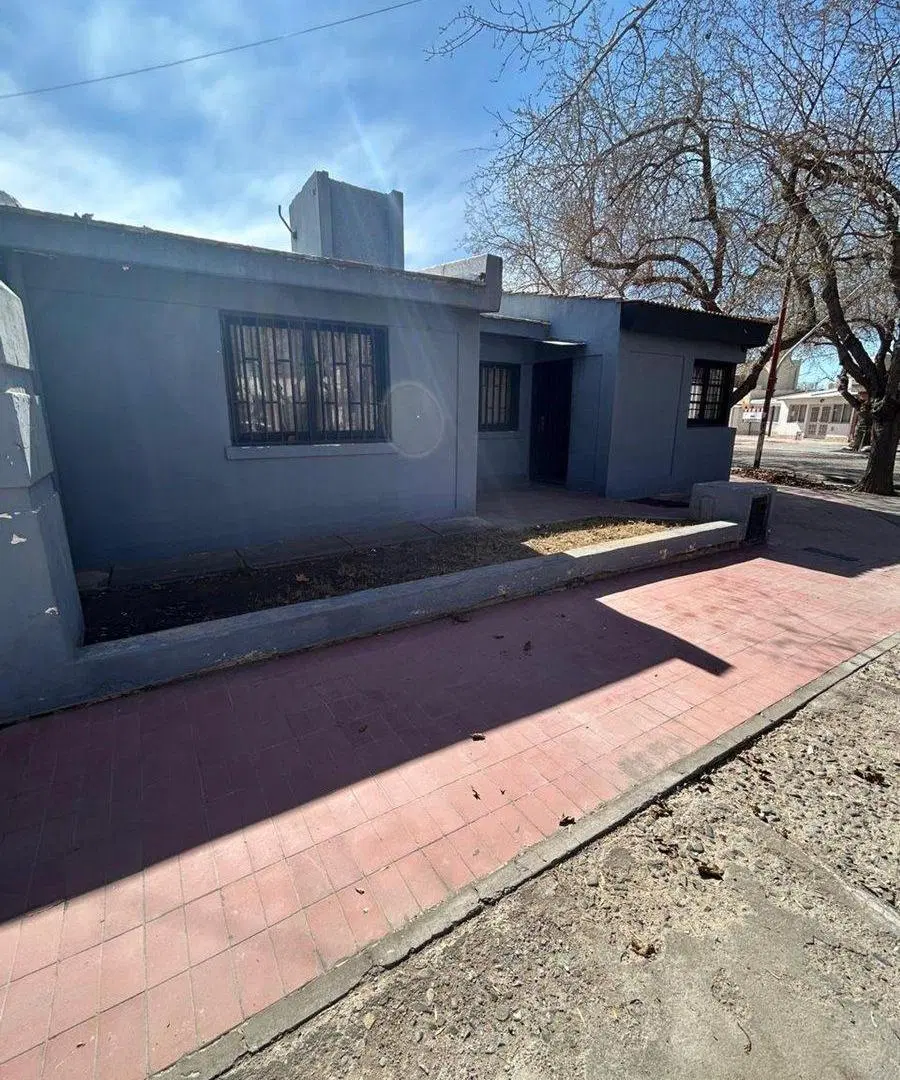 CASA ALQUILER 3 DORMITORIOS B CIRSUBDOZ  LAS HERAS 3