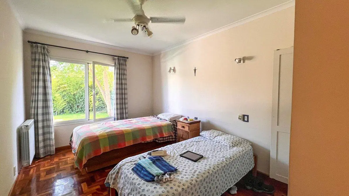 Casa de 6 dormitorios en venta en Chacras de Coria 4