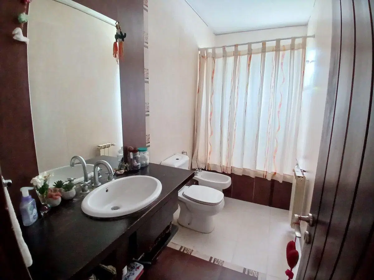 VENTA CASA 4 DORMITORIOS CHACRAS DE CORIA 8