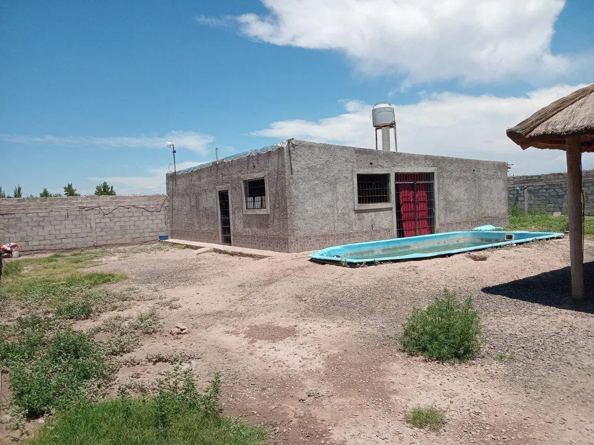 Casa en venta Bº Los Girasoles C. Segovia Gllén 4
