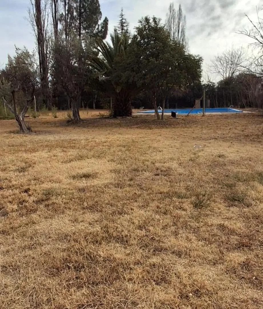 Venta Lote Chacras callejón privado Mendoza 3