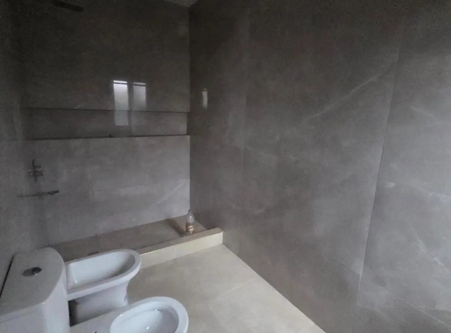 CASA CON OBRA AL 80% EN B° LA CARMELINA SAN MARTÍN 3