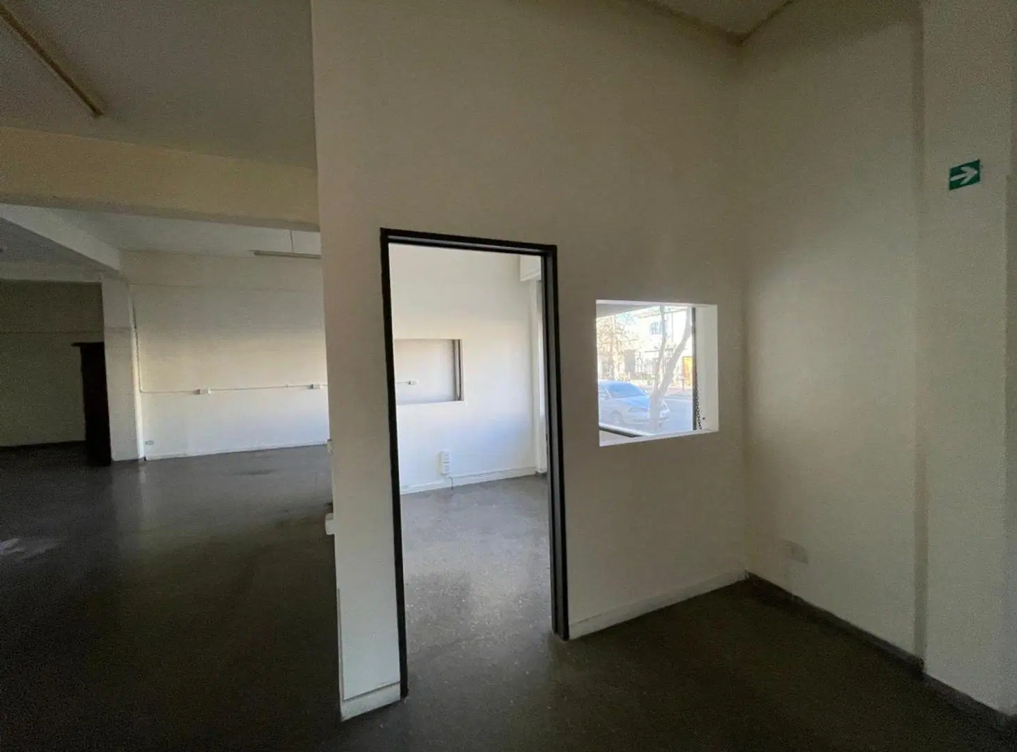 LOCAL DEPOSITO EN ALQUILER 200ms2 GODOY CRUZ 4