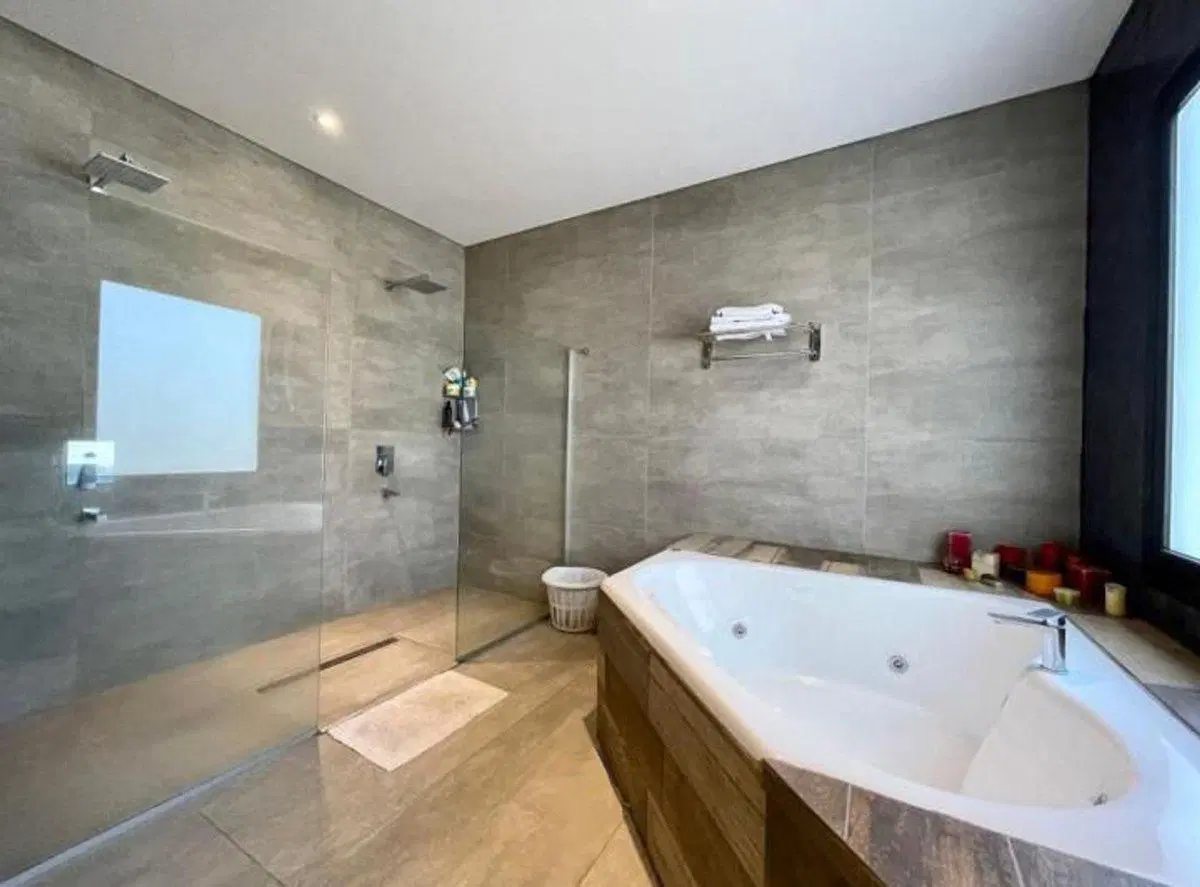 ALQUILA CASA B PRIVADO MENDOZA NORTE COUNTRY GOLF 2