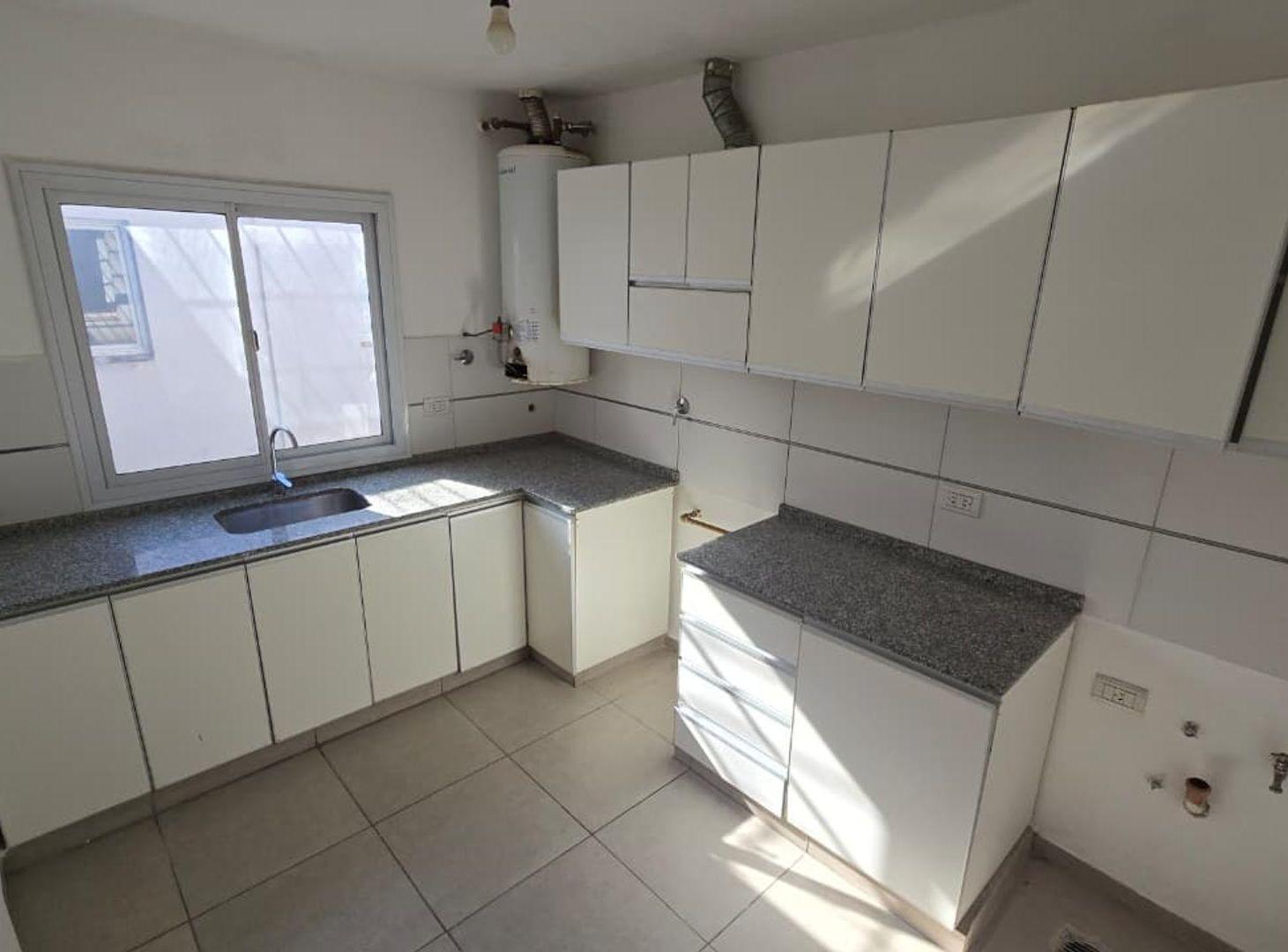 Foto de ALQUILER DEPARTAMENTO 2 HAB QUINTA SECCIÓN CIUDAD, imagen 2