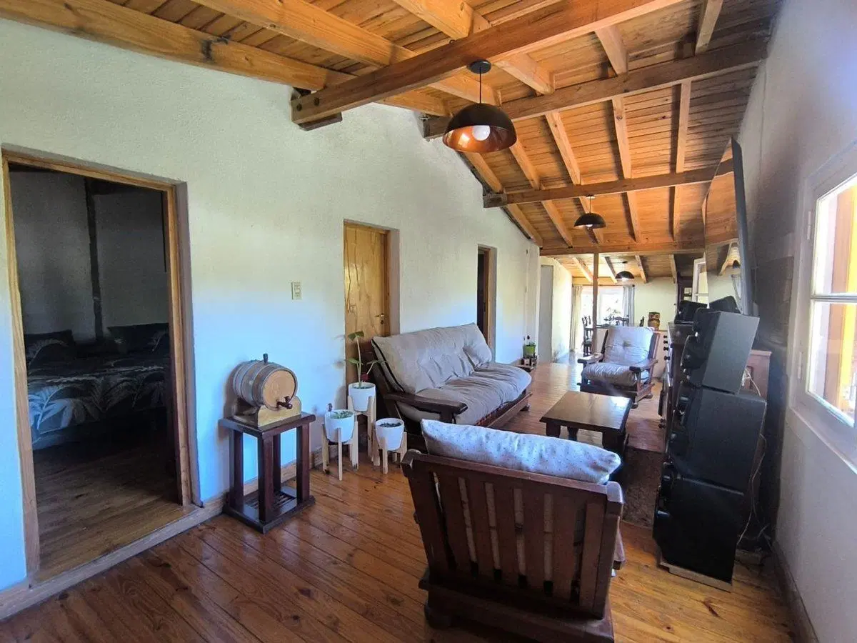 ALQUILER CASA EL SALTO 2 HAB, POTRERILLOS, MZA. 8