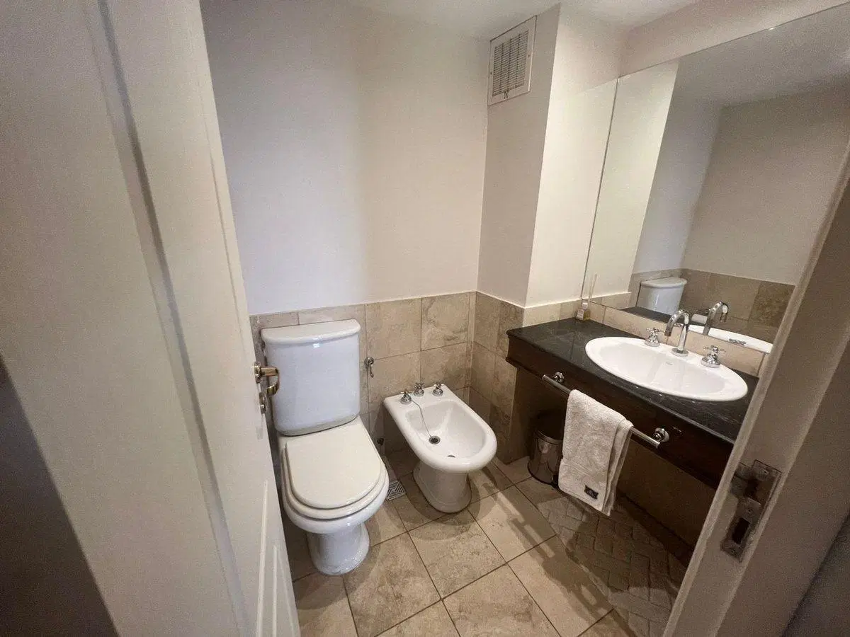 ALQUILER DTO 2 DORM-2 BAÑOS-COCHERA-5° SEC-MZA 5